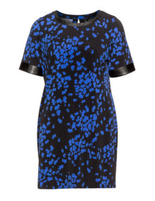 Anna Scholz Patterned knee length dress Black / Blue