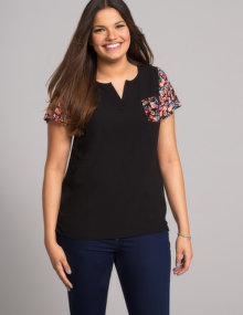 Manon Baptiste Floral detail t-shirt Black / Versicolour